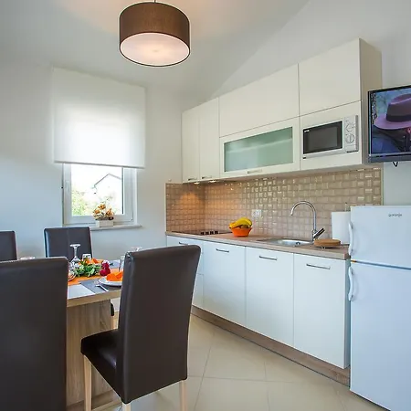 Birikina With Pool Lägenhet Poreč