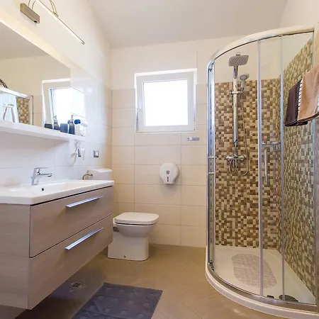 Birikina With Pool Lägenhet Poreč