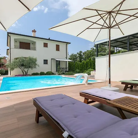 Birikina With Pool * Poreč