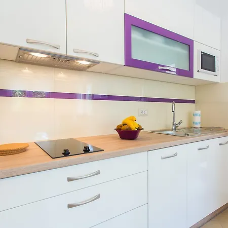 Apartamento Birikina With Pool