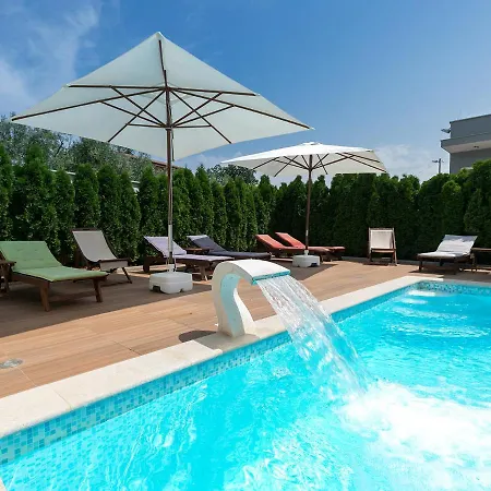 Apartment Birikina *