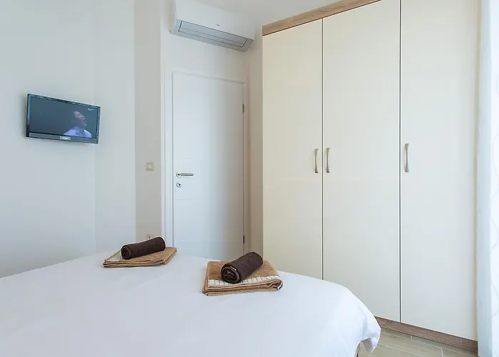 Birikina With Pool Apartman