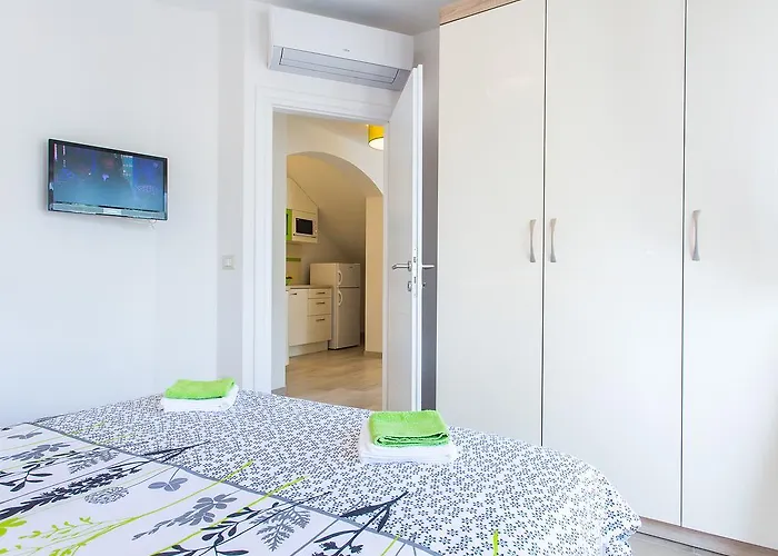 Apartmán Birikina With Pool *